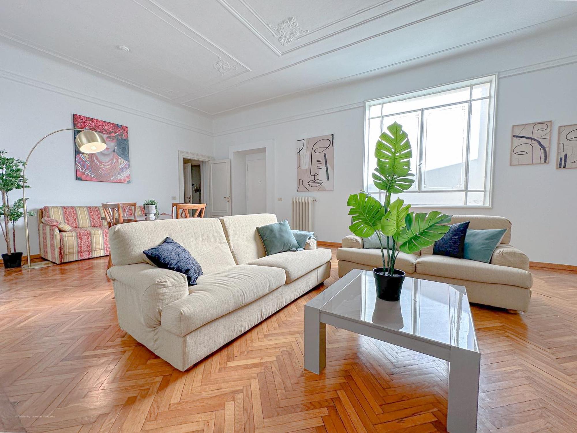 De Amicis 29 - Duomo - Sant'ambrogio Appartement
